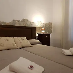 Edificio De L'escoleta Apartamento